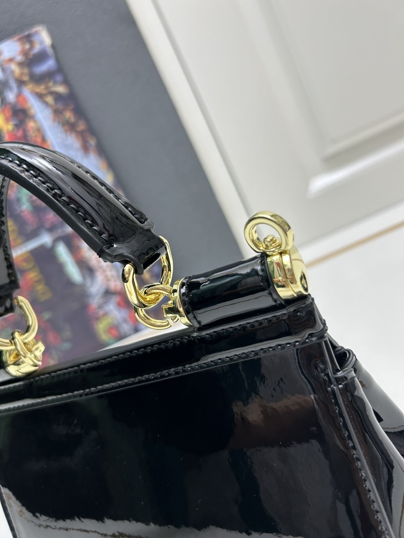 D&G Handle Bags